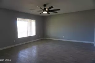 5607 N 73rd Ave, Glendale, AZ 85303 - Photo 7