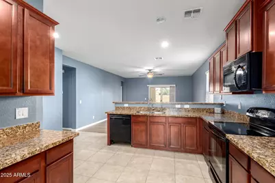 10484 E Verbina Lane, Florence, AZ 85132 - Photo 9