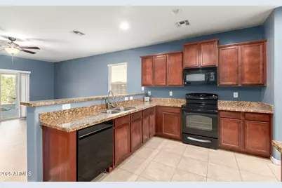 10484 E Verbina Lane, Florence, AZ 85132 - Photo 11