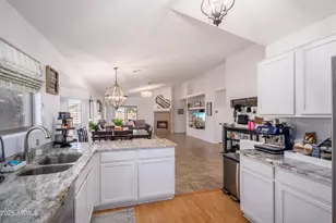 2246 E Soft Wind Dr, Phoenix, AZ 85024 - Photo 15