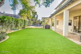 127 N Date Palm Dr, Gilbert, AZ 85234 - Photo 31