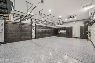 127 N Date Palm Dr, Gilbert, AZ 85234 - Photo 27