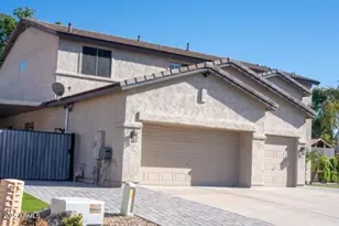 127 N Date Palm Dr, Gilbert, AZ 85234 - Photo 3