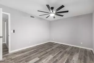 7044 W Cameron Dr, Peoria, AZ 85345 - Photo 19