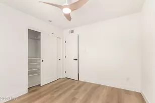 2210 E Everett Dr, Phoenix, AZ 85022 - Photo 21