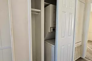 6162 S Pinehurst Dr, Chandler, AZ 85249 - Photo 15