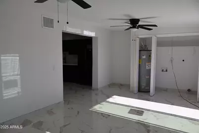 4251 W Rose Lane, Phoenix, AZ 85019 - Photo 15