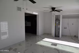 4251 W Rose Ln, Phoenix, AZ 85019 - Photo 15