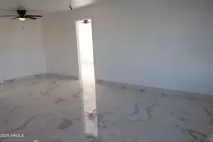 4251 W Rose Ln, Phoenix, AZ 85019 - Photo 5