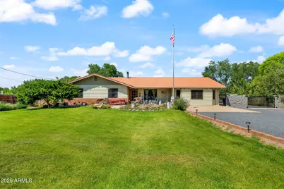 320 E 4th Avenue, Eagar, AZ 85925 - Photo 1