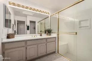 5822 S Amberwood Dr, Chandler, AZ 85248 - Photo 23