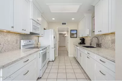 17884 N 99th Drive, Sun City, AZ 85373 - Photo 11