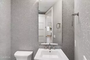 6166 N Scottsdale Rd, Paradise Valley, AZ 85253 - Photo 43