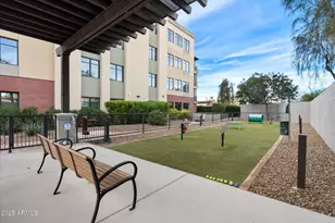 6166 N Scottsdale Rd, Paradise Valley, AZ 85253 - Photo 73