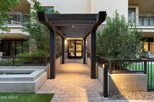 6166 N Scottsdale Rd, Paradise Valley, AZ 85253 - Photo 15