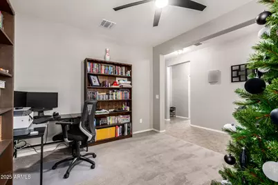 18253 W Louise Drive, Surprise, AZ 85387 - Photo 9