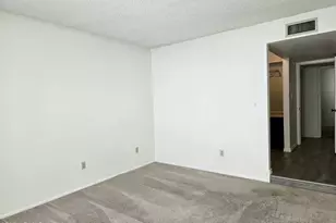 5203 S Monaco Dr, Tempe, AZ 85283 - Photo 9