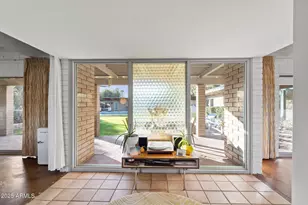 11046 N 74th St, Scottsdale, AZ 85260 - Photo 9