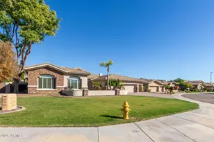 25817 N Lawler Loop, Phoenix, AZ 85083 - Photo 9