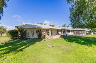 10407 W Desert Forest Cir, Sun City, AZ 85351 - Photo 25