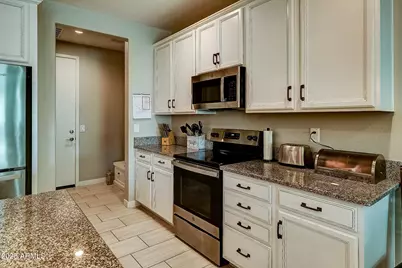 3610 S 78th Avenue, Phoenix, AZ 85043 - Photo 5