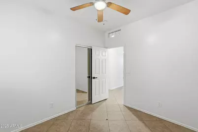 3316 W Saint Kateri Drive, Phoenix, AZ 85041 - Photo 29