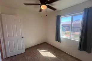 2549 E Chipman Rd, Phoenix, AZ 85040 - Photo 27