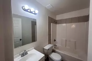 2549 E Chipman Rd, Phoenix, AZ 85040 - Photo 23