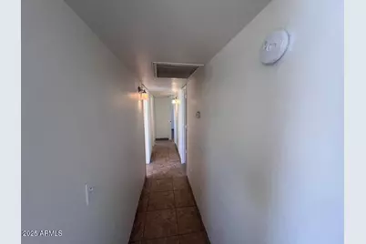 2549 E Chipman Road #2, Phoenix, AZ 85040 - Photo 13