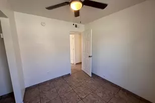 2549 E Chipman Rd, Phoenix, AZ 85040 - Photo 21