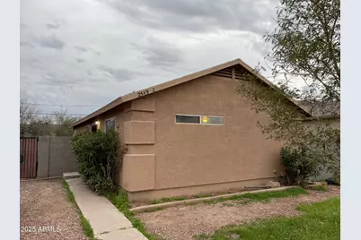 2549 E Chipman Road #2, Phoenix, AZ 85040 - Photo 1