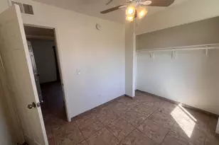 2549 E Chipman Rd, Phoenix, AZ 85040 - Photo 17