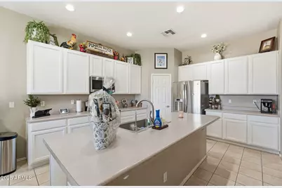 8177 S Bull Dog Court, Gold Canyon, AZ 85118 - Photo 13