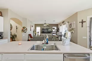 8177 S Bull Dog Ct, Gold Canyon, AZ 85118 - Photo 13