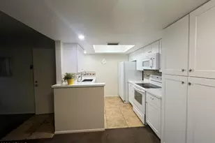 461 W Holmes Ave, Mesa, AZ 85210 - Photo 9