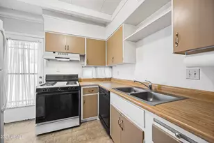 1101 E Bethany Home Rd, Phoenix, AZ 85014 - Photo 9