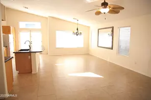 16044 S 18th Ave, Phoenix, AZ 85045 - Photo 5