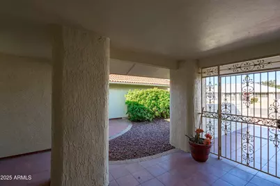 13423 W Gable Hill Drive, Sun City West, AZ 85375 - Photo 7