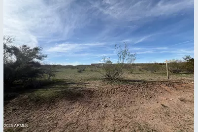 970 Settlers Lane #12, Wickenburg, AZ 85390 - Photo 3