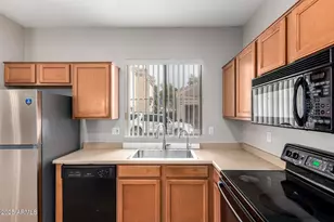 7503 S 14th St, Phoenix, AZ 85042 - Photo 9