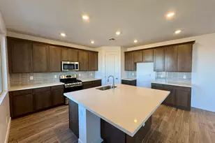 2908 E Mecklenburg Way, San Tan Valley, AZ 85143 - Photo 15