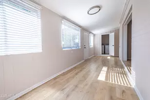 2045 W Sunnyside Ave, Phoenix, AZ 85029 - Photo 17