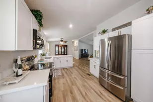 3901 E Pinnacle Peak Rd, Phoenix, AZ 85050 - Photo 9