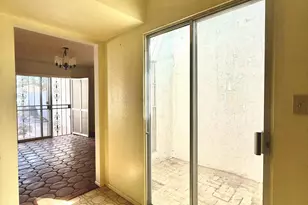 1032 E Laguna Dr, Tempe, AZ 85282 - Photo 7