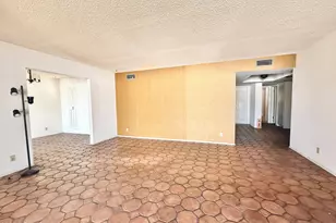 1032 E Laguna Dr, Tempe, AZ 85282 - Photo 9