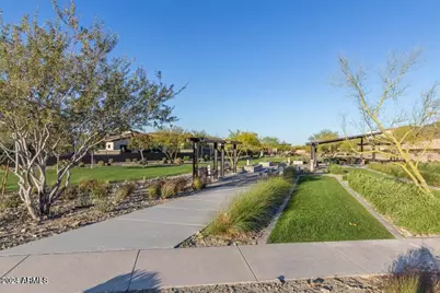 9845 S 11th Place, Phoenix, AZ 85042 - Photo 57