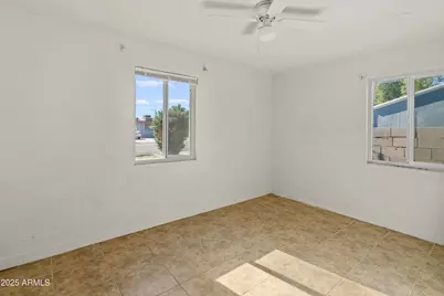 1144 E Sunnyslope Lane, Phoenix, AZ 85020 - Photo 17