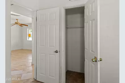1144 E Sunnyslope Lane, Phoenix, AZ 85020 - Photo 15