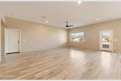 361Xx N 17th Avenue, Phoenix, AZ 85086 - Photo 13