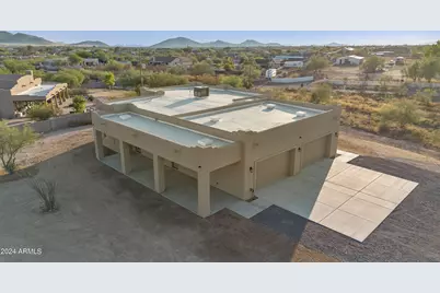 361Xx N 17th Avenue, Phoenix, AZ 85086 - Photo 35